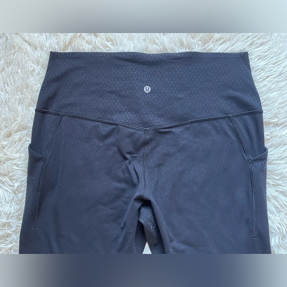 Lululemon Align High-Rise Pant with Pockets Gradiate Geo Emboss Black - Picture 8 of 10